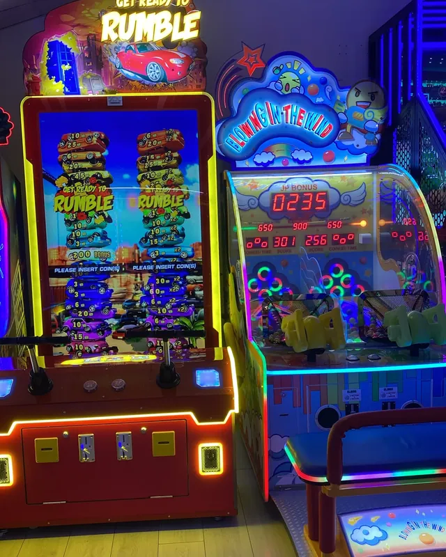 Il gioco a punteggio Rumble nella sala giochi